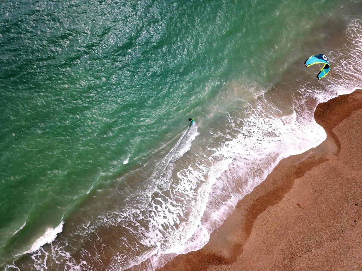 希鲁度假村及风筝冲浪 卡尔皮蒂耶 外观 照片